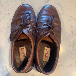 Vintage Vikings Mens Brown Leather Lace-Up Shoes